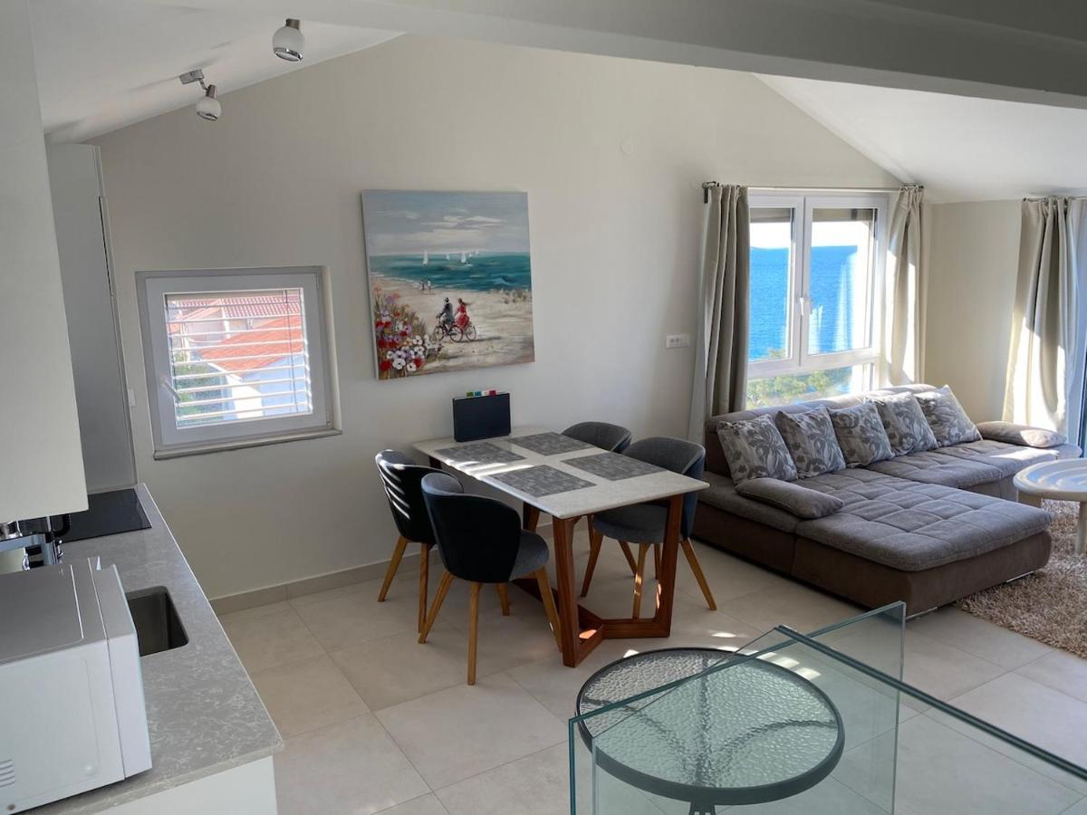 Apartment Amazing Galeb In