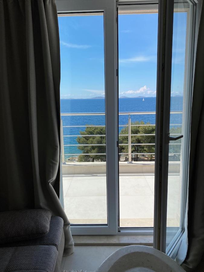 Apartment Amazing Galeb In *