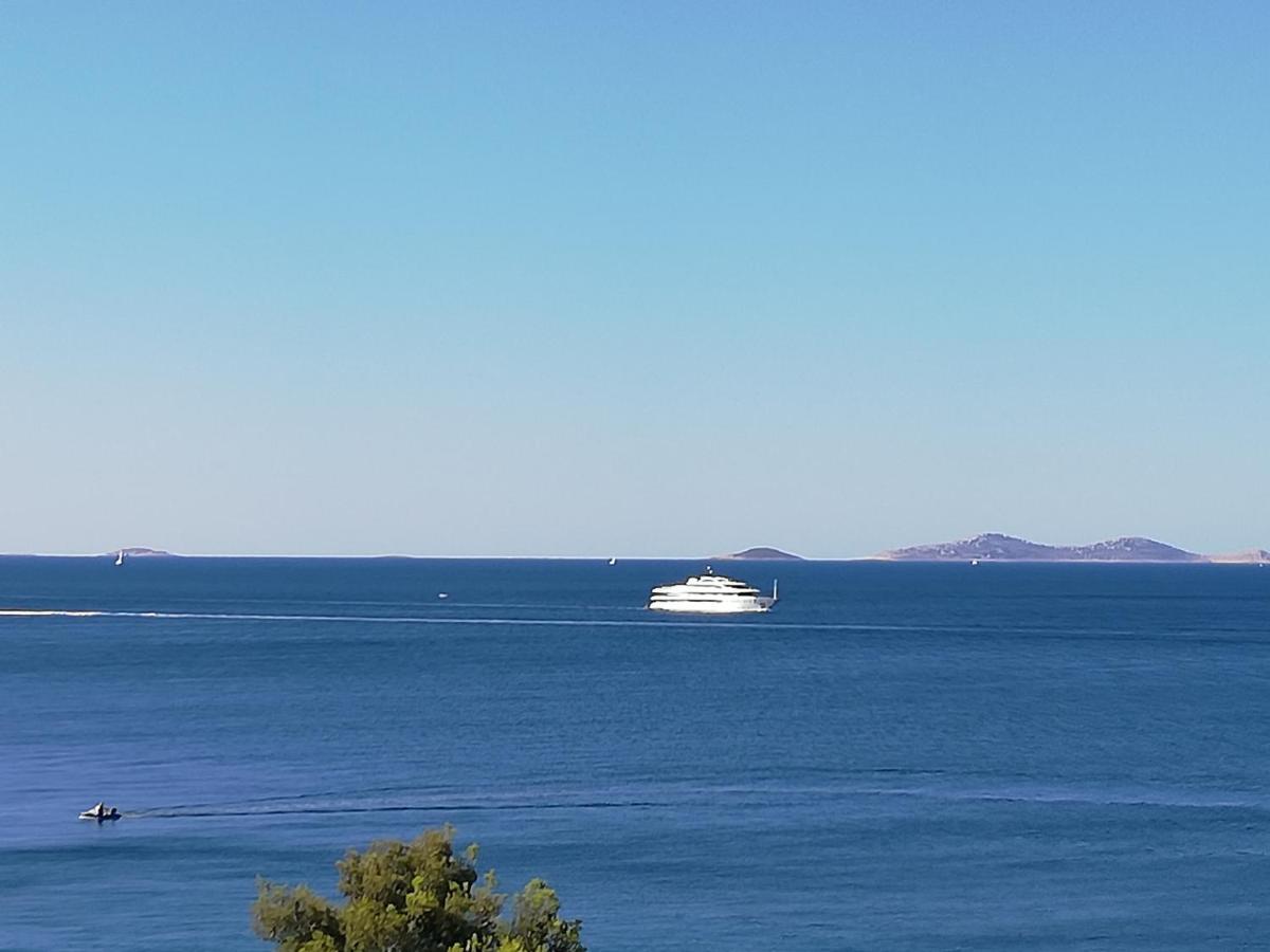 Apartment Amazing Galeb In
