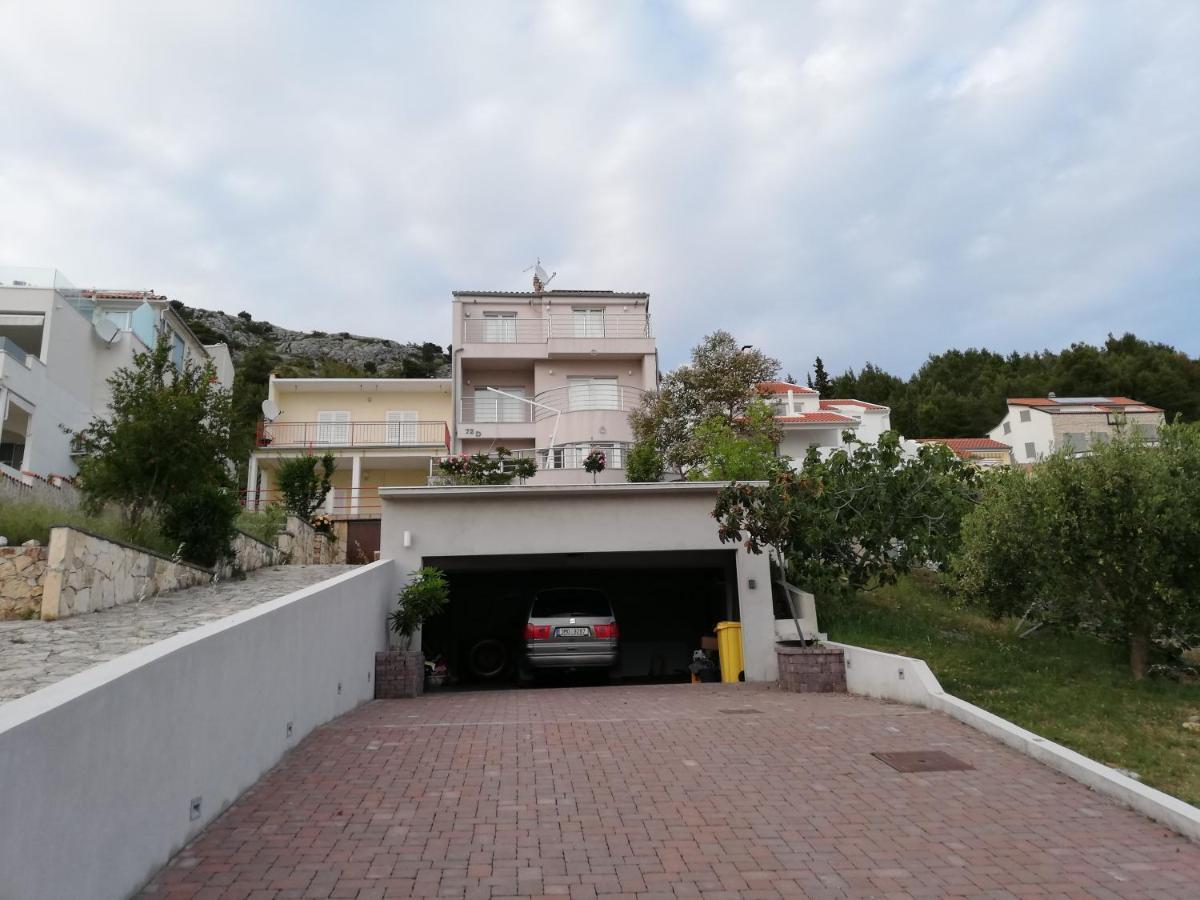 Apartment Amazing Galeb In