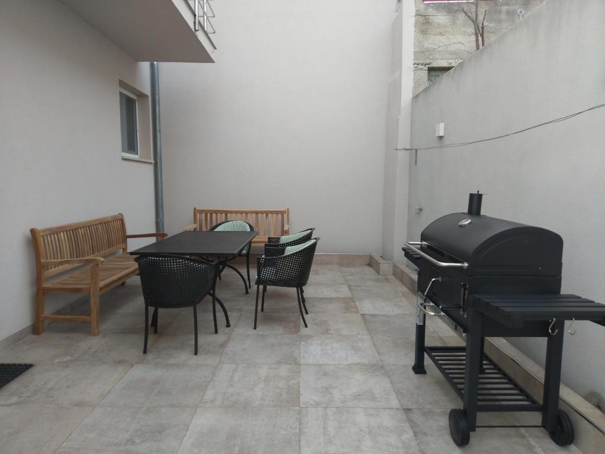 Amazing Galeb In *