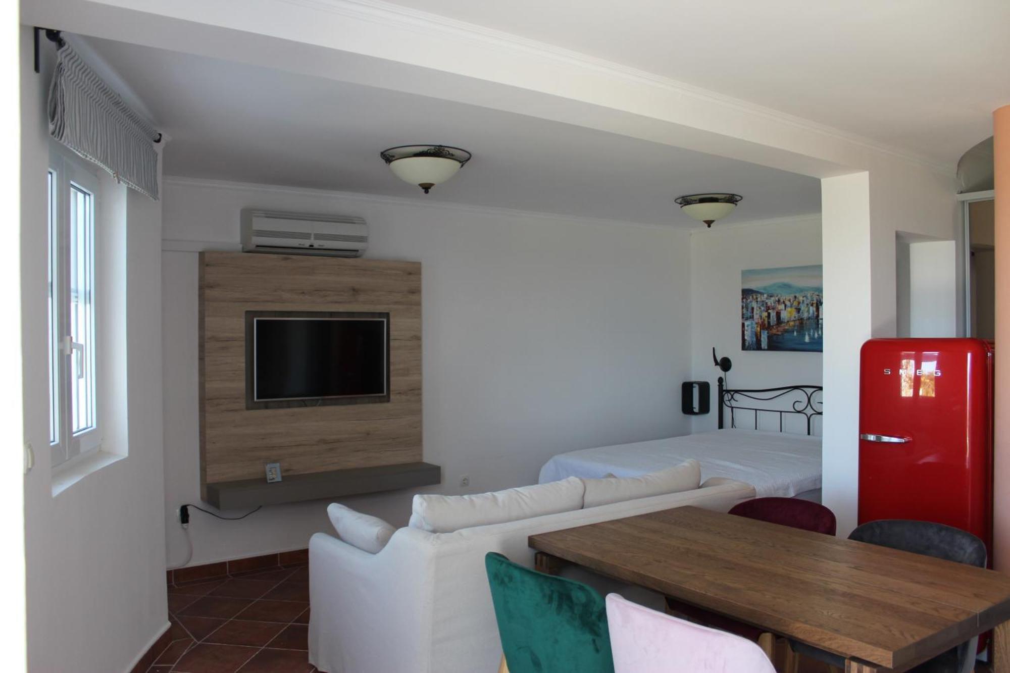 Amazing Galeb In Apartment *